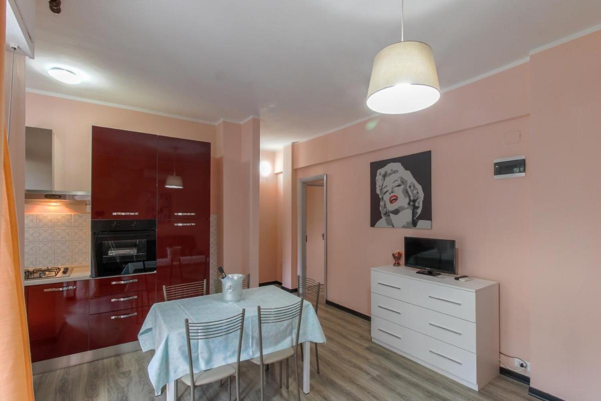 Residence Riviera Mare Pietra Ligure Exteriér fotografie